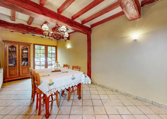 2 Bedroom In Σπίτι διακοπών *