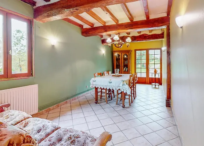 Σπίτι διακοπών 2 Bedroom In *