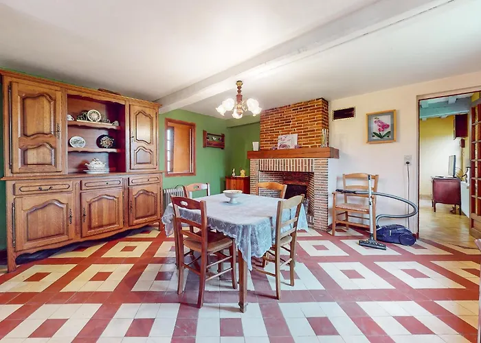 2 Bedroom In Σπίτι διακοπών Le Thil-Riberpré